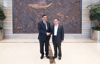 印尼對(duì)華合作牽頭人、海洋與投資統(tǒng)籌部長(zhǎng)盧胡特一行蒞臨海亮集團(tuán)調(diào)研