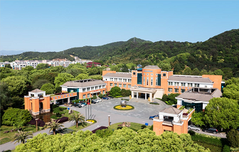 浙江大學國際學生團到海亮股份參觀交流