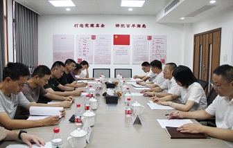 寧波北侖海關駐穿山辦事處主任鐘信國一行到海亮股份考察