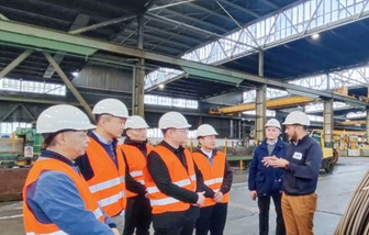 海亮集團(tuán)董事局董事、海亮股份總裁馮櫓銘到歐洲總部考察