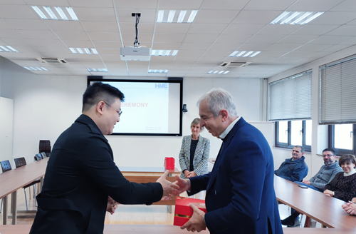 17001876105317163Zua.png 1.png