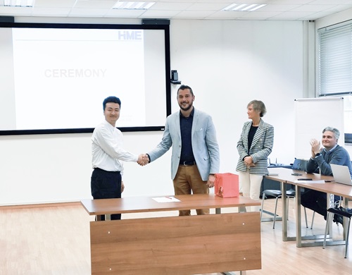 17001876233825785yiY.jpg 2.jpg