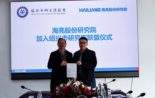 1703209293633758jUvF.jpg 1L4A1671.jpg